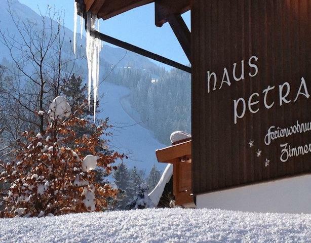 Haus Petra Apartamento Oberjoch Exterior foto